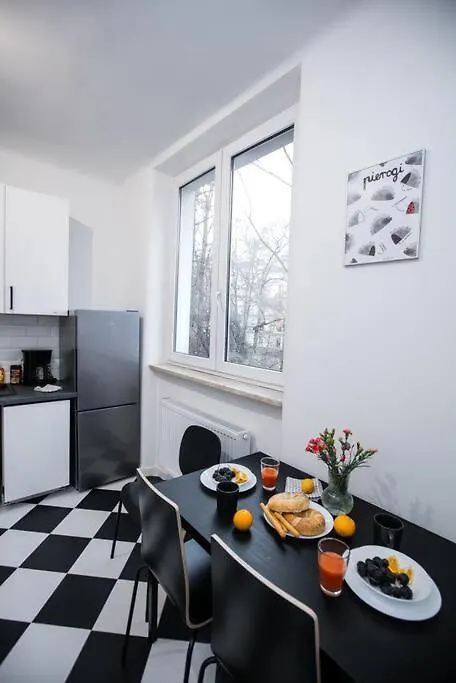 Cozy, Fully Equipped Apartment In Mokotow District Warsaw 0*,