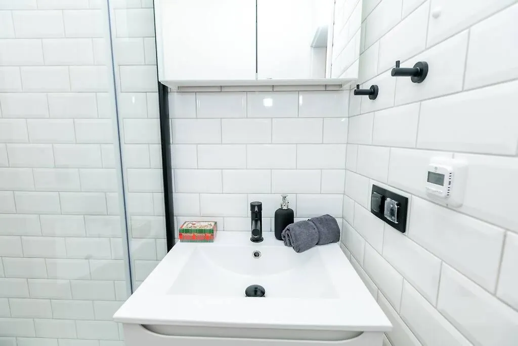 Cozy, Fully Equipped Apartment In Mokotow District Warsaw Poland
